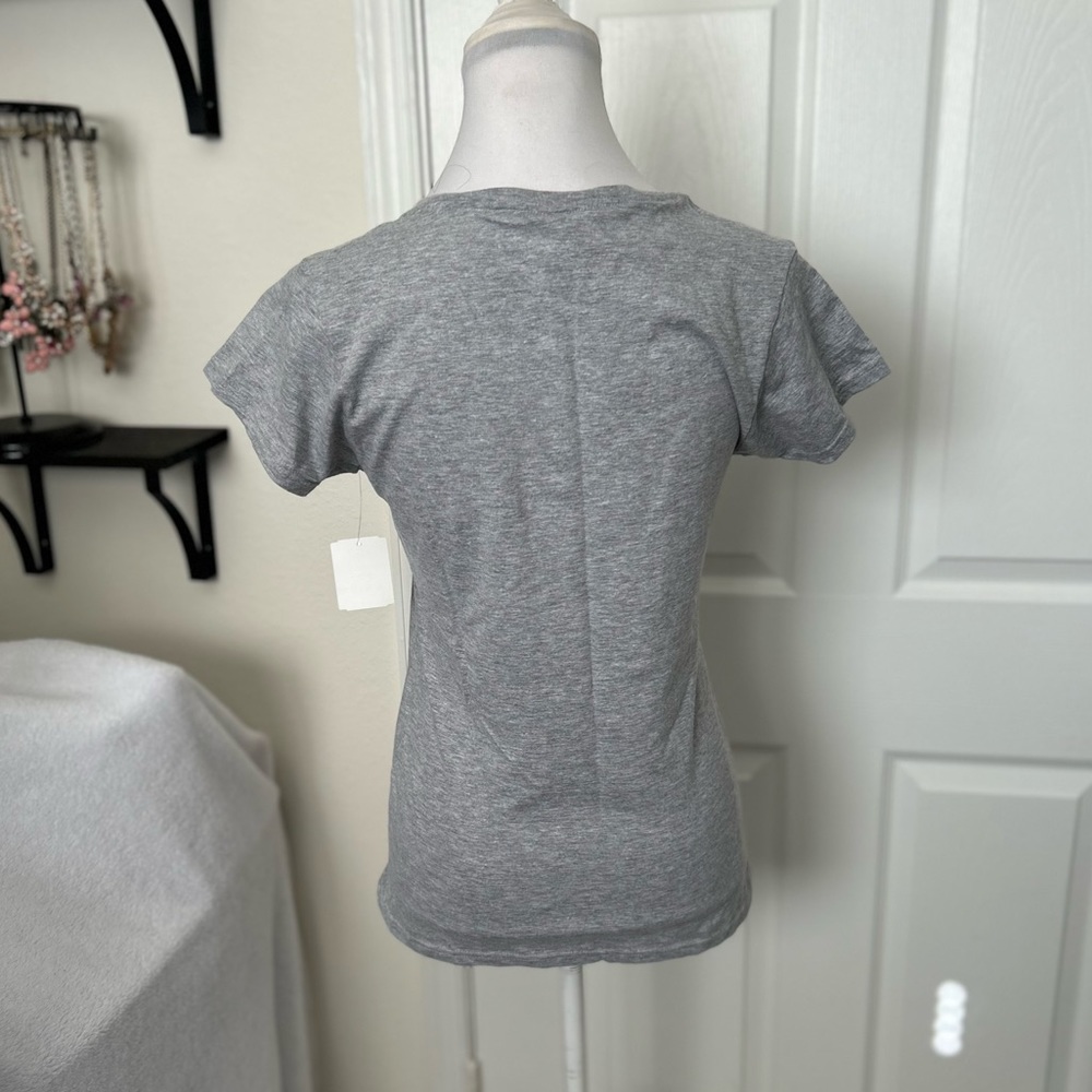 NWT “I Traded My Tail For Tacos” Mermaid t-shirt 🧜‍♀️🌮🧜‍♀️ - Picture 6 of 6